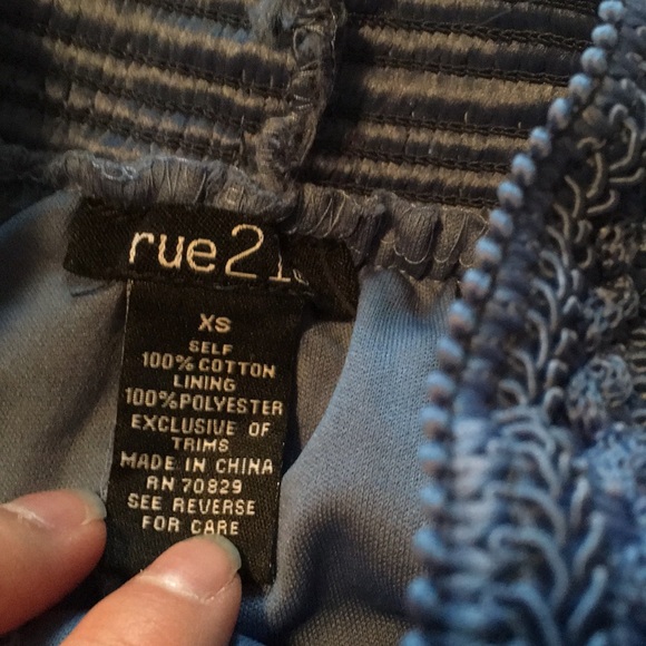 shorts - Picture 2 of 3